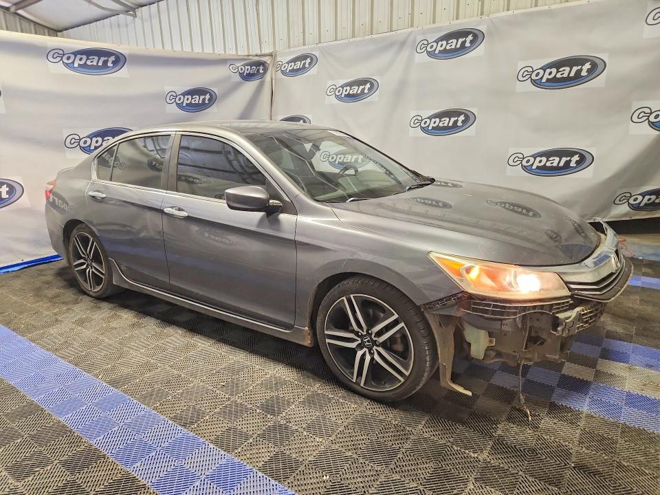 59676266 :رقم المزاد ، 1HGCR2F57HA099635 vin ، 2017 Honda Accord مزاد بيع