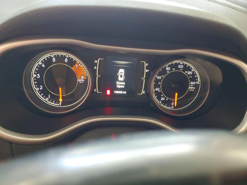 59712066 :رقم المزاد ، 1C4PJMCS0GW283412 vin ، 2016 Jeep Cherokee مزاد بيع