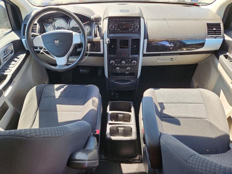 60986176 :رقم المزاد ، 2D4RN5D1XAR139796 vin ، 2010 Dodge Grand Caravan مزاد بيع