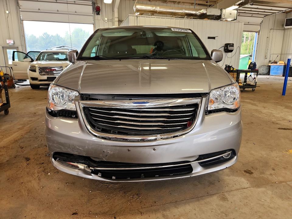 61352346 :رقم المزاد ، 2C4RC1BG3ER413770 vin ، 2014 Chrysler Town & Country مزاد بيع