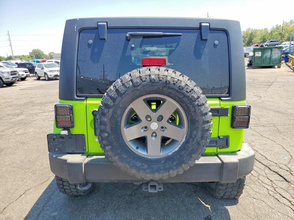 60899396 :رقم المزاد ، 1C4BJWEG8CL236977 vin ، 2012 Jeep Wrangler Unlimited مزاد بيع