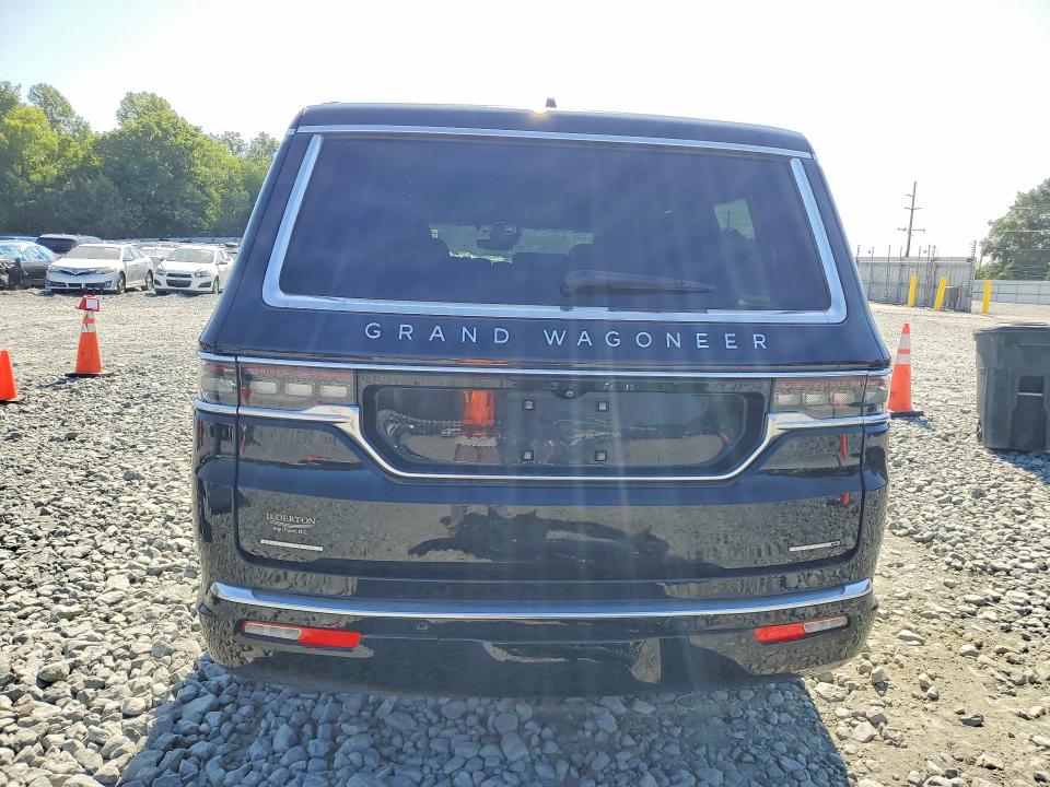 Продаж на аукціоні авто 2022 Jeep Grand Wagoneer, vin: 1C4SJVEJ2NS165032, номер лоту: 95586995