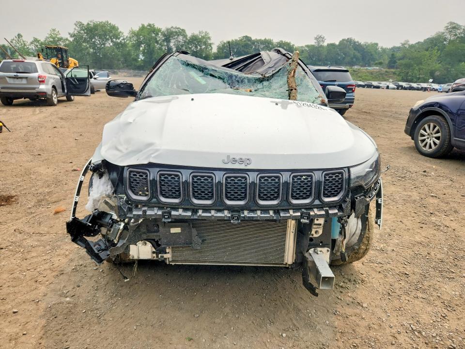 Продаж на аукціоні авто 2023 Jeep Compass, vin: 3C4NJDCN1PT555361, номер лоту: 61294326