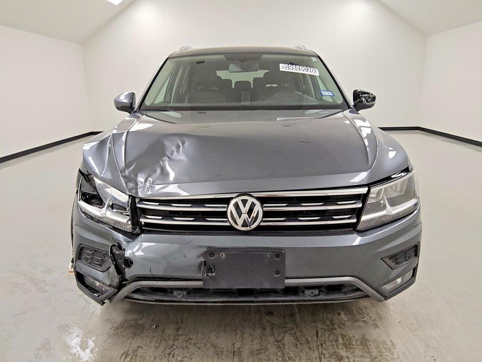 59889036 :رقم المزاد ، 3VV3B7AX0KM156567 vin ، 2019 Volkswagen Tiguan مزاد بيع