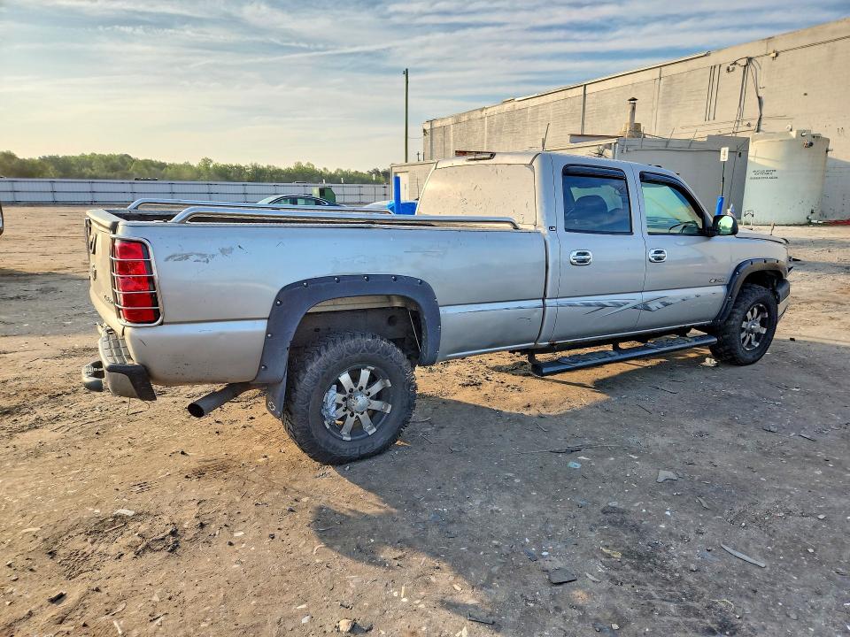 59586766 :رقم المزاد ، 1GCHK33U35F931691 vin ، 2005 Chevrolet Silverado مزاد بيع