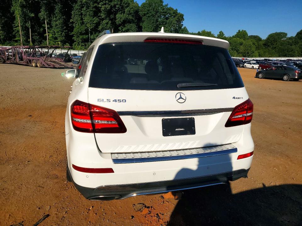 Продажа на аукционе авто 2017 Mercedes-benz Gls, vin: 4JGDF6EE6HA945558, номер лота: 63462896