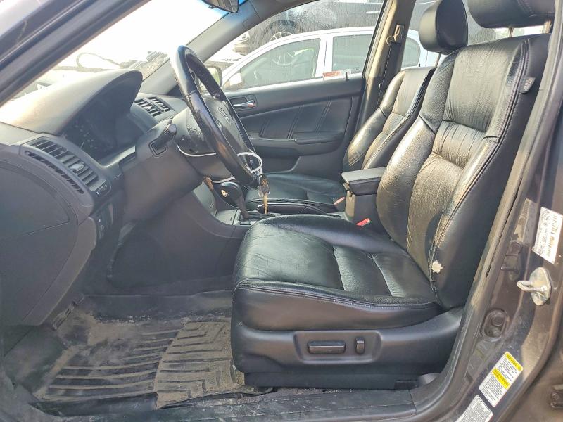 2006 Honda Accord მანქანა იყიდება აუქციონზე, vin: 1HGCM56856A813107, აუქციონის ნომერი: 61174366