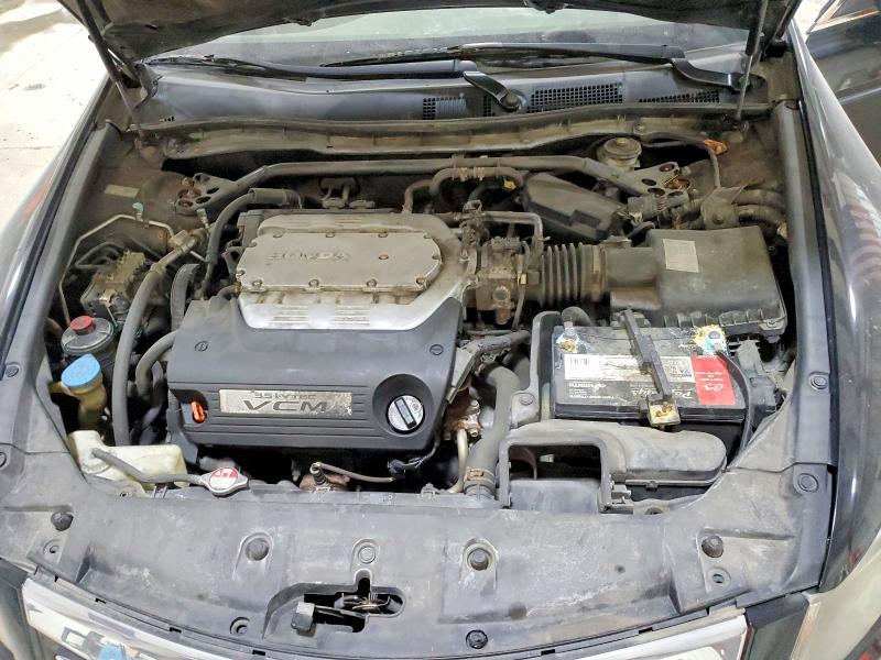 61528776 :رقم المزاد ، 1HGCP3F85CA025953 vin ، 2012 Honda Accord مزاد بيع