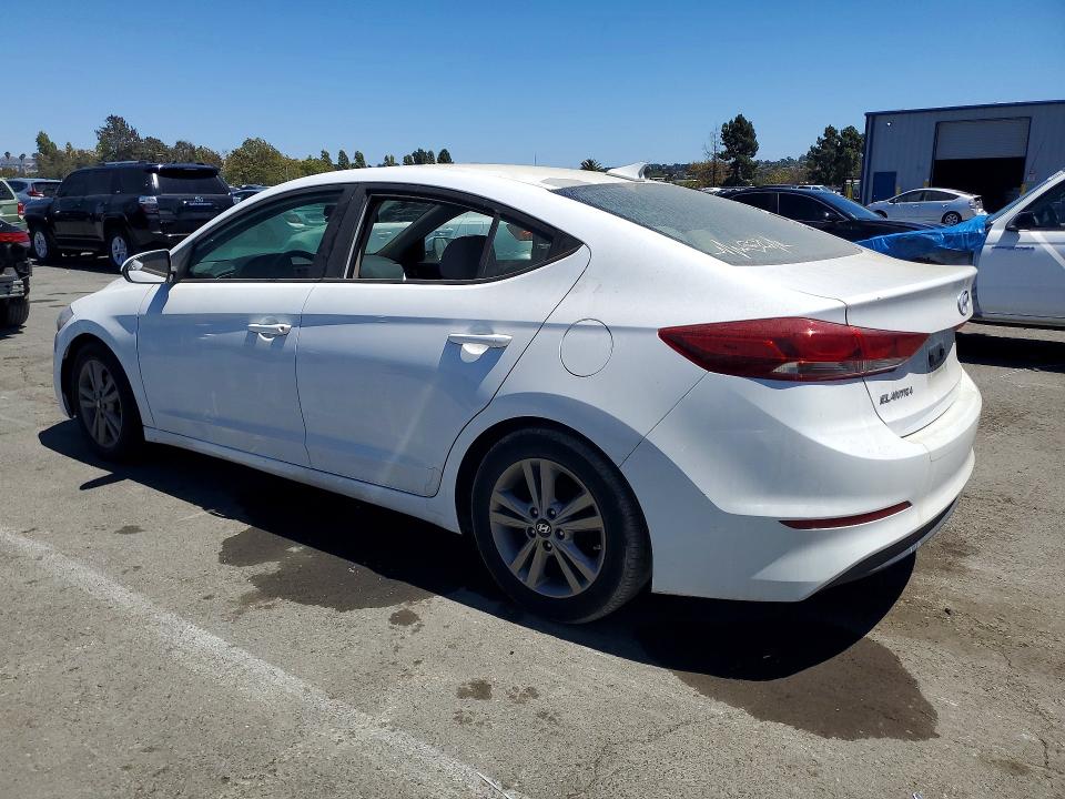 2017 Hyundai Elantra მანქანა იყიდება აუქციონზე, vin: 5NPD84LF6HH123723, აუქციონის ნომერი: 63164056