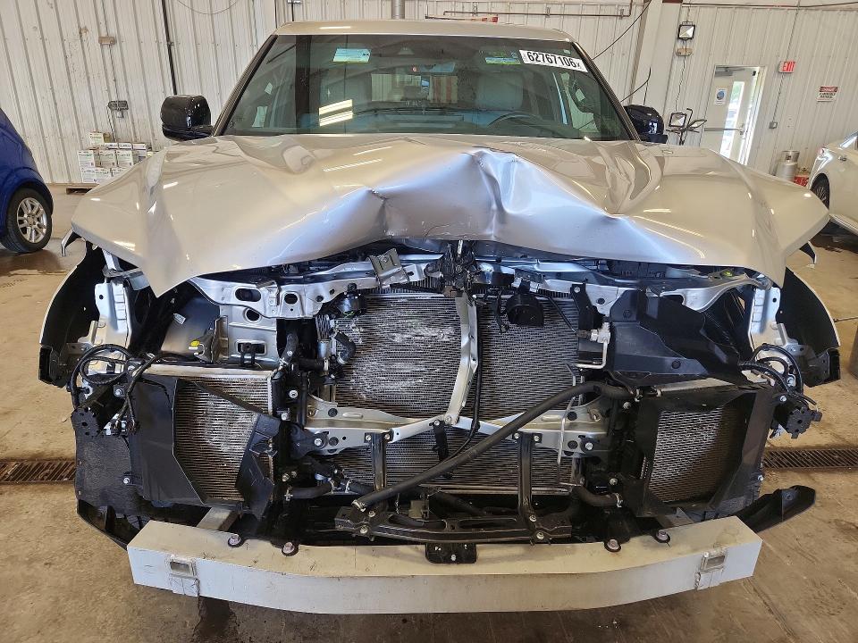 62767106 :رقم المزاد ، 5TFWA5DB0SX271456 vin ، 2025 Toyota Tundra مزاد بيع