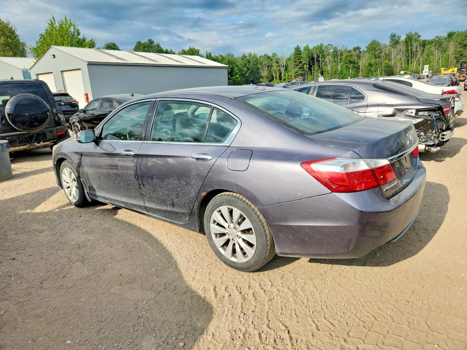 60307856 :رقم المزاد ، 1HGCR2F85FA802866 vin ، 2015 Honda Accord مزاد بيع