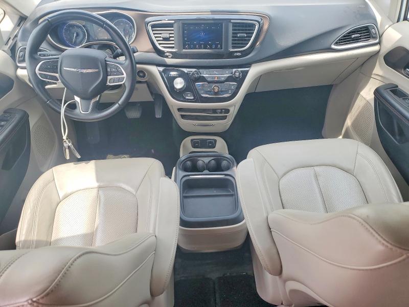 62945056 :رقم المزاد ، 2C4RC1BG4JR106893 vin ، 2018 Chrysler Pacifica مزاد بيع
