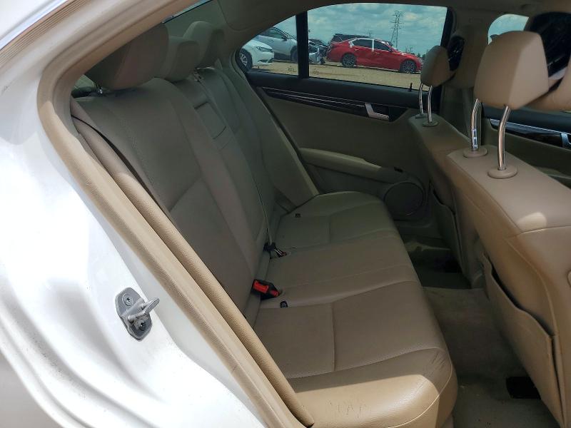 Продаж на аукціоні авто 2013 Mercedes-benz C, vin: WDDGF4HB5DA835141, номер лоту: 60216436