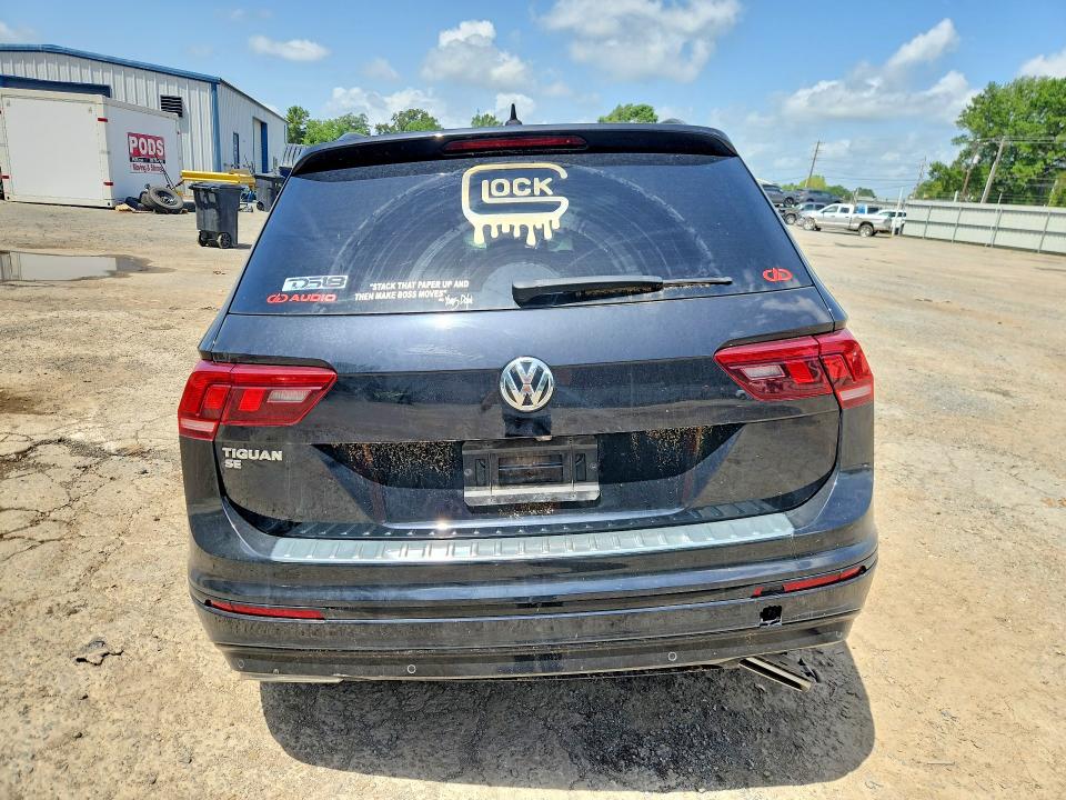 Продажа на аукционе авто 2021 Volkswagen Tiguan, vin: 3VV3B7AX8MM085475, номер лота: 61166406