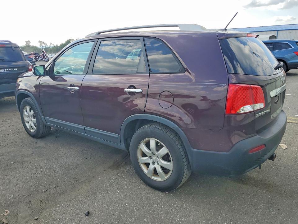 61192026 :رقم المزاد ، 5XYKT3A15BG164902 vin ، 2011 Kia Sorento مزاد بيع