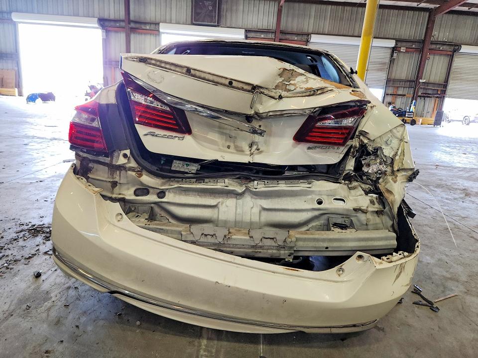 59843806 :رقم المزاد ، 1HGCR2F56GA148886 vin ، 2016 Honda Accord مزاد بيع