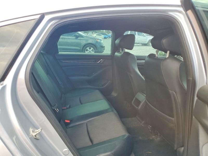 Продажа на аукционе авто 2018 Honda Accord, vin: 1HGCV1F39JA043058, номер лота: 59803056