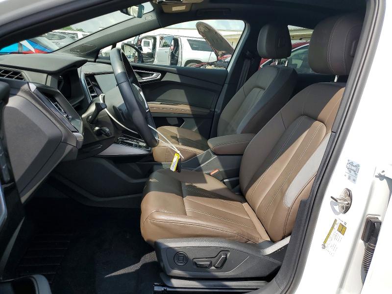 59675026 :رقم المزاد ، WA142BFZ7RP017034 vin ، 2024 Audi Q4 E-tron مزاد بيع