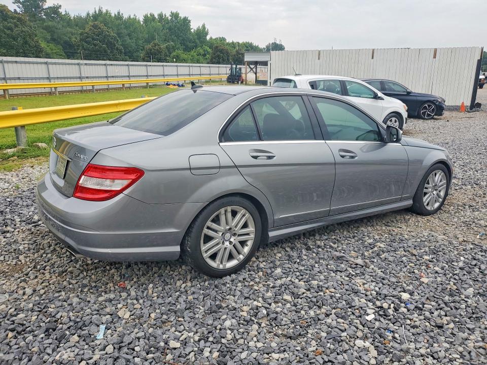 2009 Mercedes-benz C მანქანა იყიდება აუქციონზე, vin: WDDGF81X89F218968, აუქციონის ნომერი: 62713226