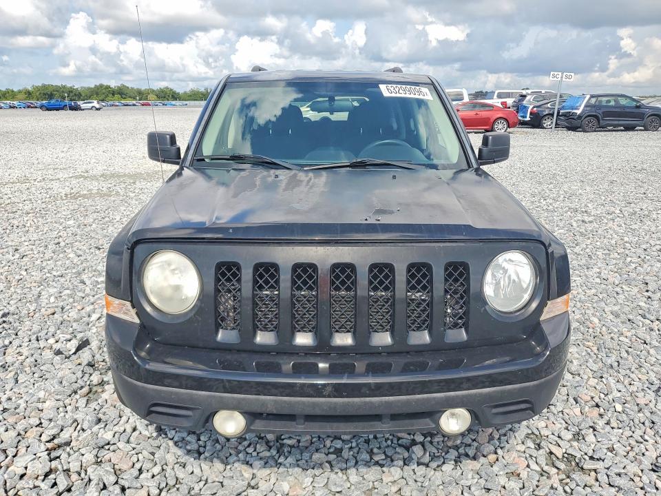63299096 :رقم المزاد ، 1C4NJPBA9FD164284 vin ، 2015 Jeep Patriot مزاد بيع