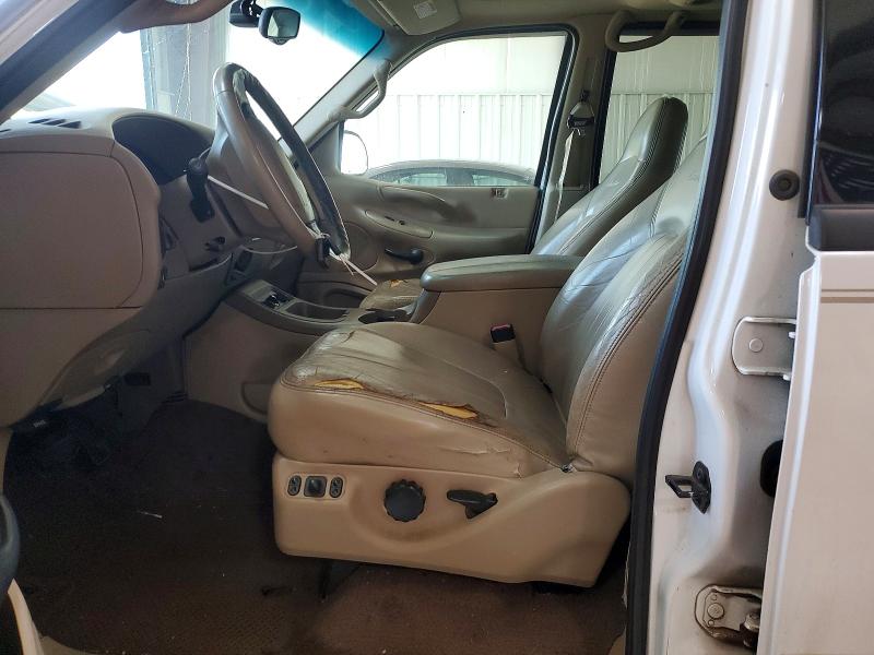 2000 Ford Expedition მანქანა იყიდება აუქციონზე, vin: 1FMPU18L1YLC35746, აუქციონის ნომერი: 61864576