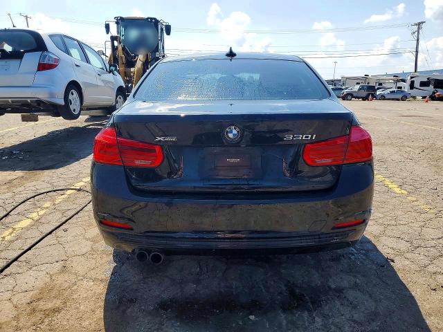 59896396 :رقم المزاد ، WBA8D9C51JEM31628 vin ، 2018 Bmw 330 مزاد بيع