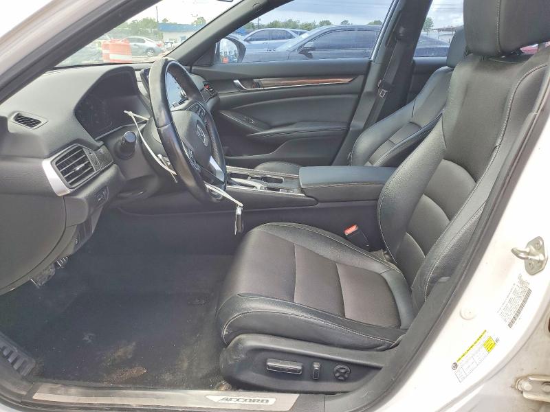 60050406 :رقم المزاد ، 1HGCV1F39KA062128 vin ، 2019 Honda Accord مزاد بيع