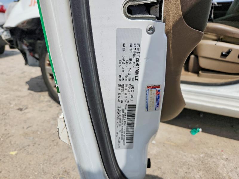 2015 Chrysler Town & Country მანქანა იყიდება აუქციონზე, vin: 2C4RC1BG2FR619163, აუქციონის ნომერი: 62324086