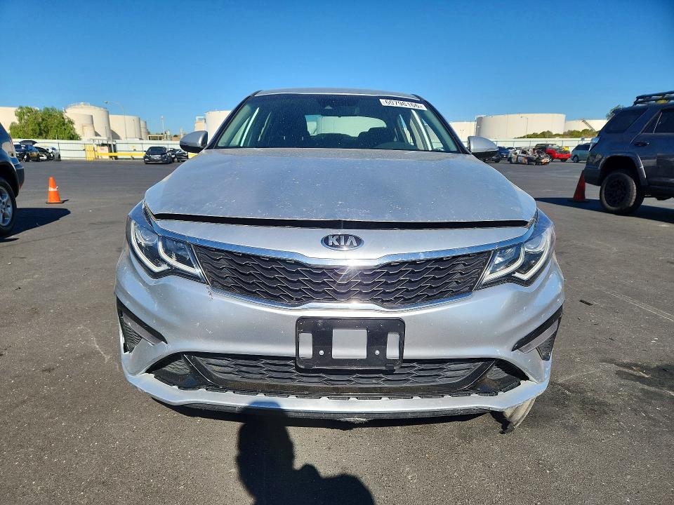 2020 Kia Optima მანქანა იყიდება აუქციონზე, vin: 5XXGT4L38LG435788, აუქციონის ნომერი: 60796166