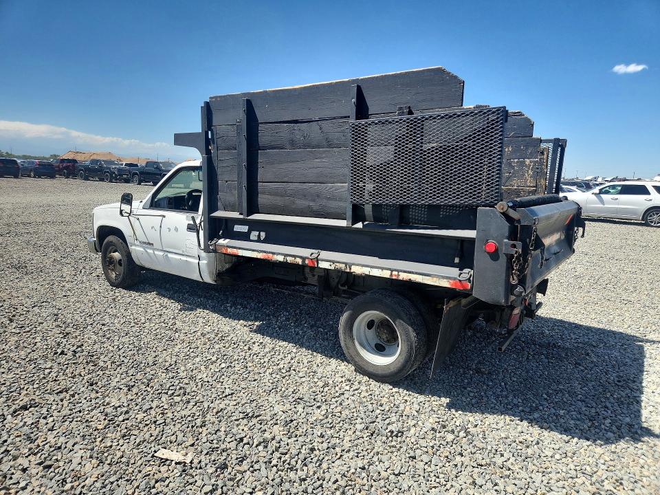 60378386 :رقم المزاد ، 1GBJC34R6WF052524 vin ، 1998 Chevrolet Gmt-400 مزاد بيع