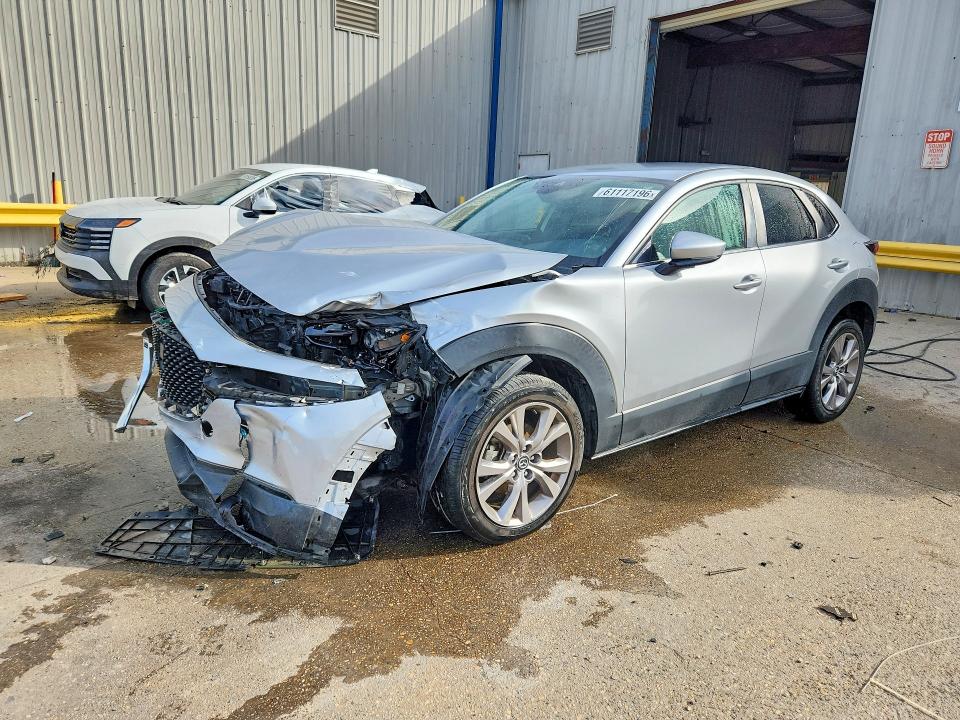 61117196 :رقم المزاد ، 3MVDMACL2LM124434 vin ، 2020 Mazda Cx-30 مزاد بيع