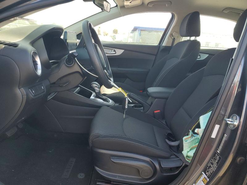 62817086 :رقم المزاد ، 3KPF24AD6PE588873 vin ، 2023 Kia Forte مزاد بيع