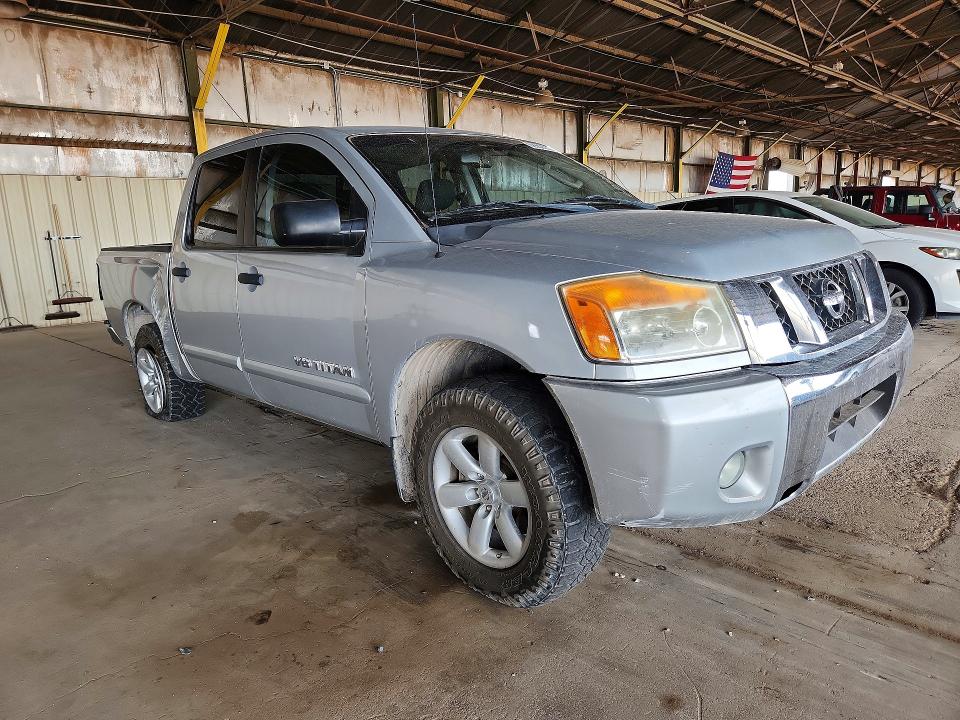 62002726 :رقم المزاد ، 1N6AA0ED7AN313464 vin ، 2010 Nissan Titan مزاد بيع