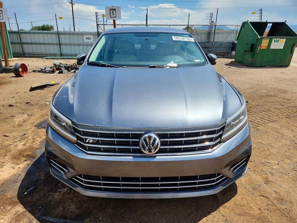 59846786 :رقم المزاد ، 1VWDT7A36HC044148 vin ، 2017 Volkswagen Passat مزاد بيع