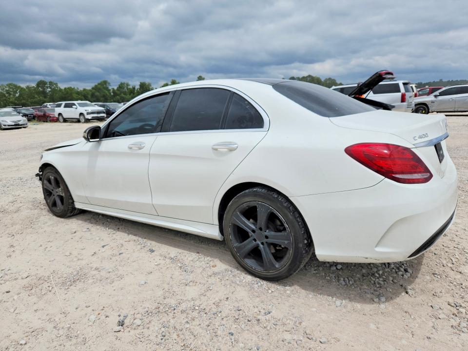62061096 :رقم المزاد ، 55SWF6GB2FU035361 vin ، 2015 Mercedes-benz C مزاد بيع