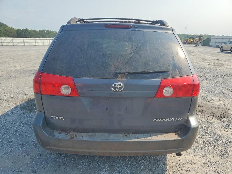 Продажа на аукционе авто 2006 Toyota Sienna, vin: 5TDZA22C86S498462, номер лота: 61985246