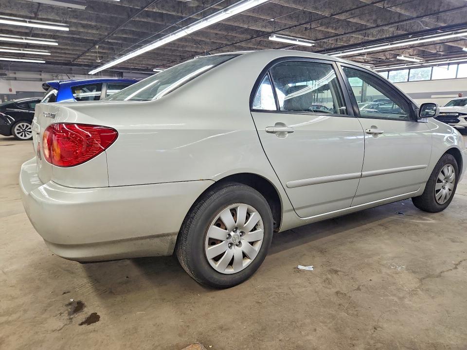 Продажа на аукционе авто 2004 Toyota Corolla, vin: JTDBR32E042031655, номер лота: 61849626