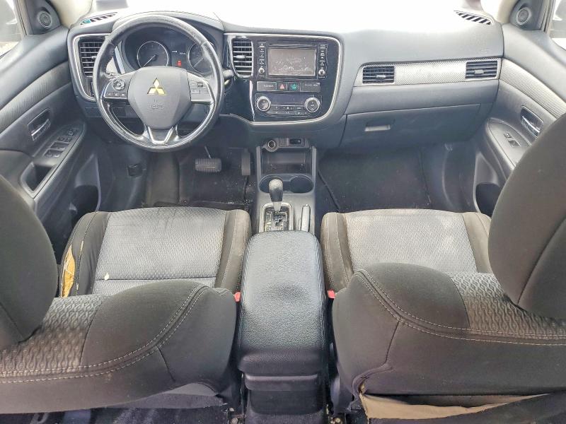 Продажа на аукционе авто 2016 Mitsubishi Outlander, vin: JA4AD3A32GZ016154, номер лота: 61587426