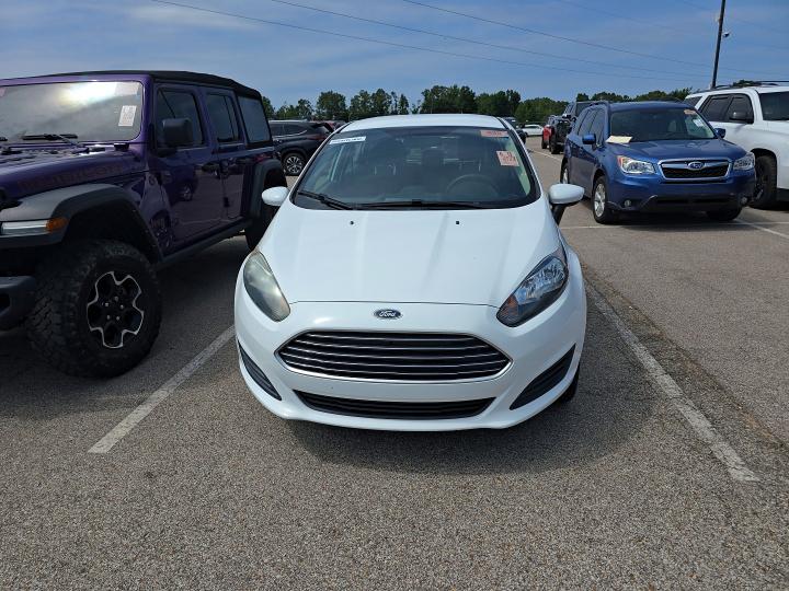 62681056 :رقم المزاد ، 3FADP4EJ0KM155286 vin ، 2019 Ford Fiesta مزاد بيع
