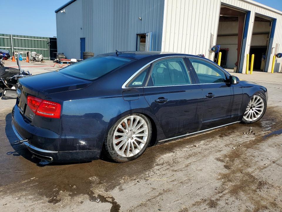 Продажа на аукционе авто 2013 Audi A8, vin: WAUA2AFD3DN026600, номер лота: 61999086