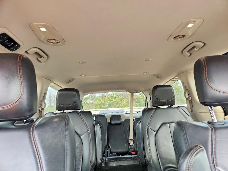 60698296 :رقم المزاد ، 2C4RC1BG4HR519651 vin ، 2017 Chrysler Pacifica مزاد بيع