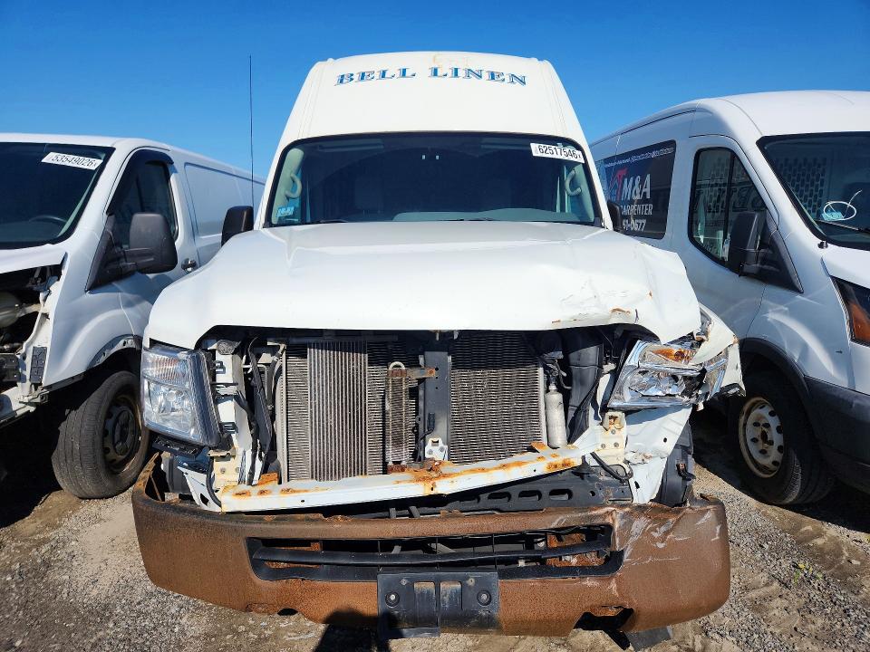 62517546 :رقم المزاد ، 1N6BF0LY5KN810607 vin ، 2019 Nissan Nv مزاد بيع