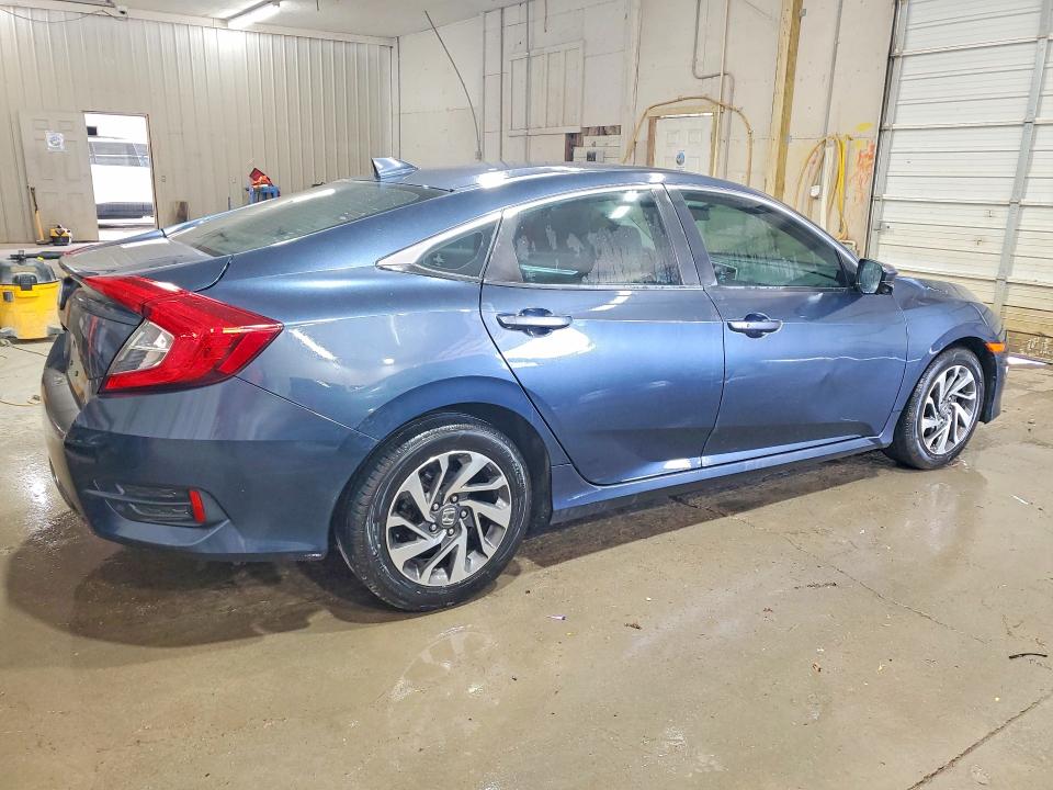 Продаж на аукціоні авто 2017 Honda Civic, vin: 19XFC2F77HE078814, номер лоту: 60660326