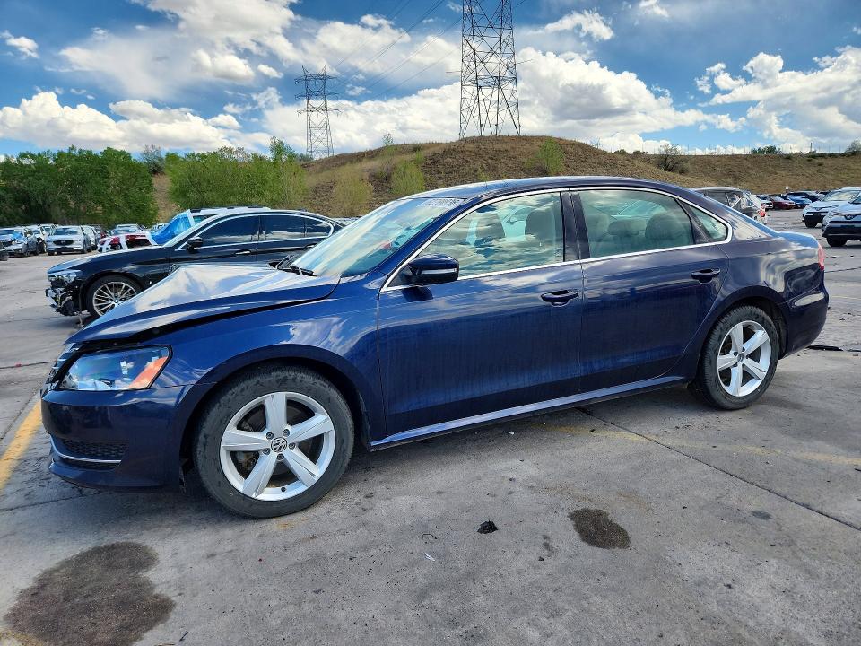 Продажа на аукционе авто 2013 Volkswagen Passat, vin: 1VWBP7A38DC038972, номер лота: 62780936
