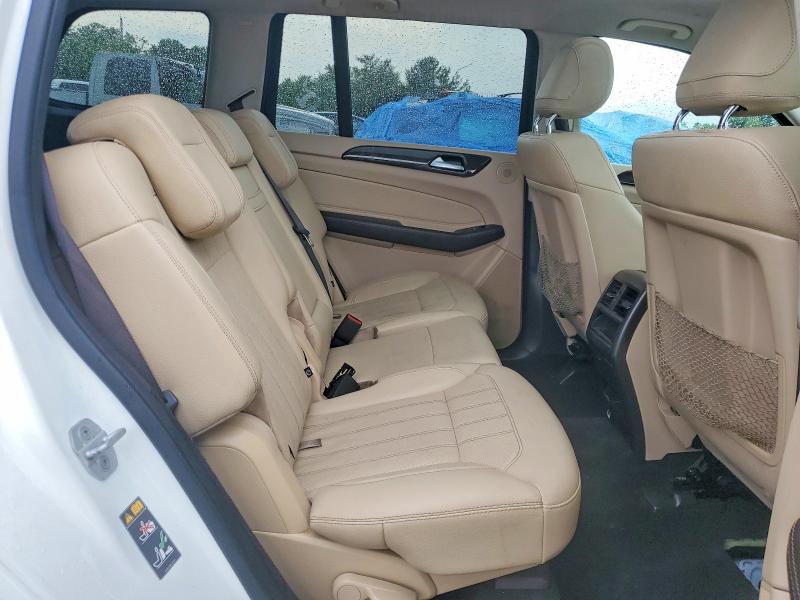 60770016 :رقم المزاد ، 4JGDF6EE8HA745927 vin ، 2017 Mercedes-benz Gls مزاد بيع