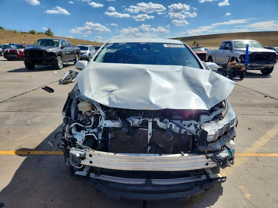 60787216 :رقم المزاد ، JTDKARFP2H3006150 vin ، 2017 Toyota Prius Prime مزاد بيع