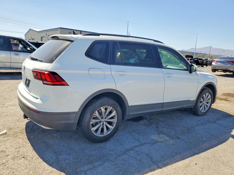 Продаж на аукціоні авто 2020 Volkswagen Tiguan, vin: 3VV1B7AX1LM076977, номер лоту: 59638146