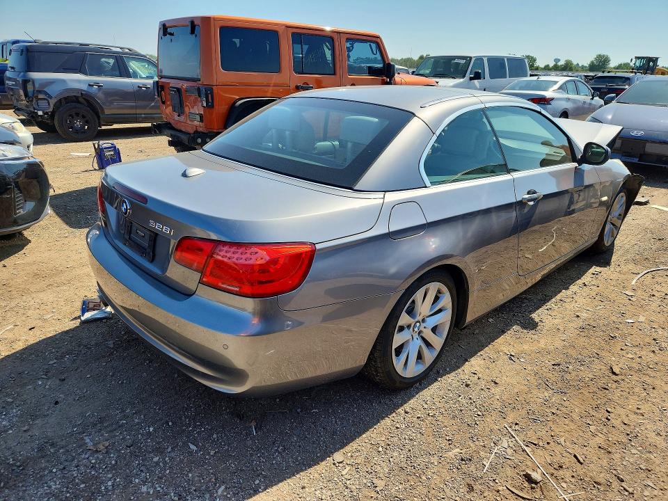 Продаж на аукціоні авто 2011 Bmw 328, vin: WBADW7C55BE727010, номер лоту: 59981076