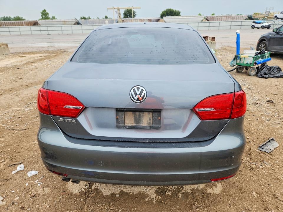 62822956 :رقم المزاد ، 3VW2K7AJ0DM378175 vin ، 2013 Volkswagen Jetta مزاد بيع