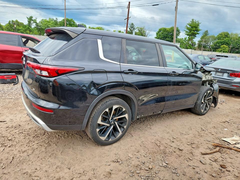 Продажа на аукционе авто 2022 Mitsubishi Outlander, vin: JA4J4UA8XNZ066850, номер лота: 61004416